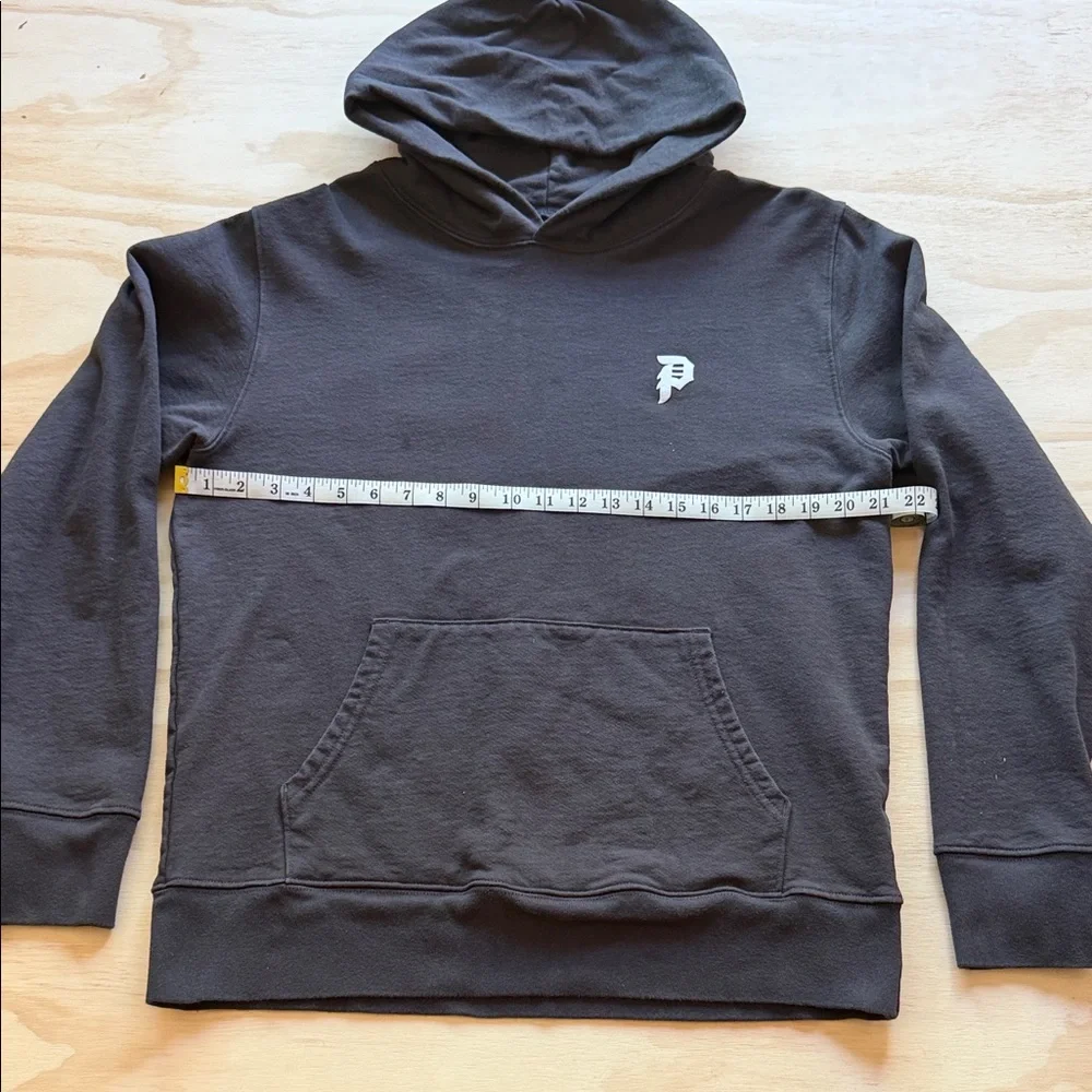Primitive Men's Dark Gray Pullover Hoodie with Small Chest Logo - Picture 2 of 6